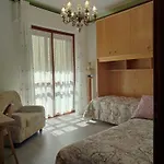 Isabella *